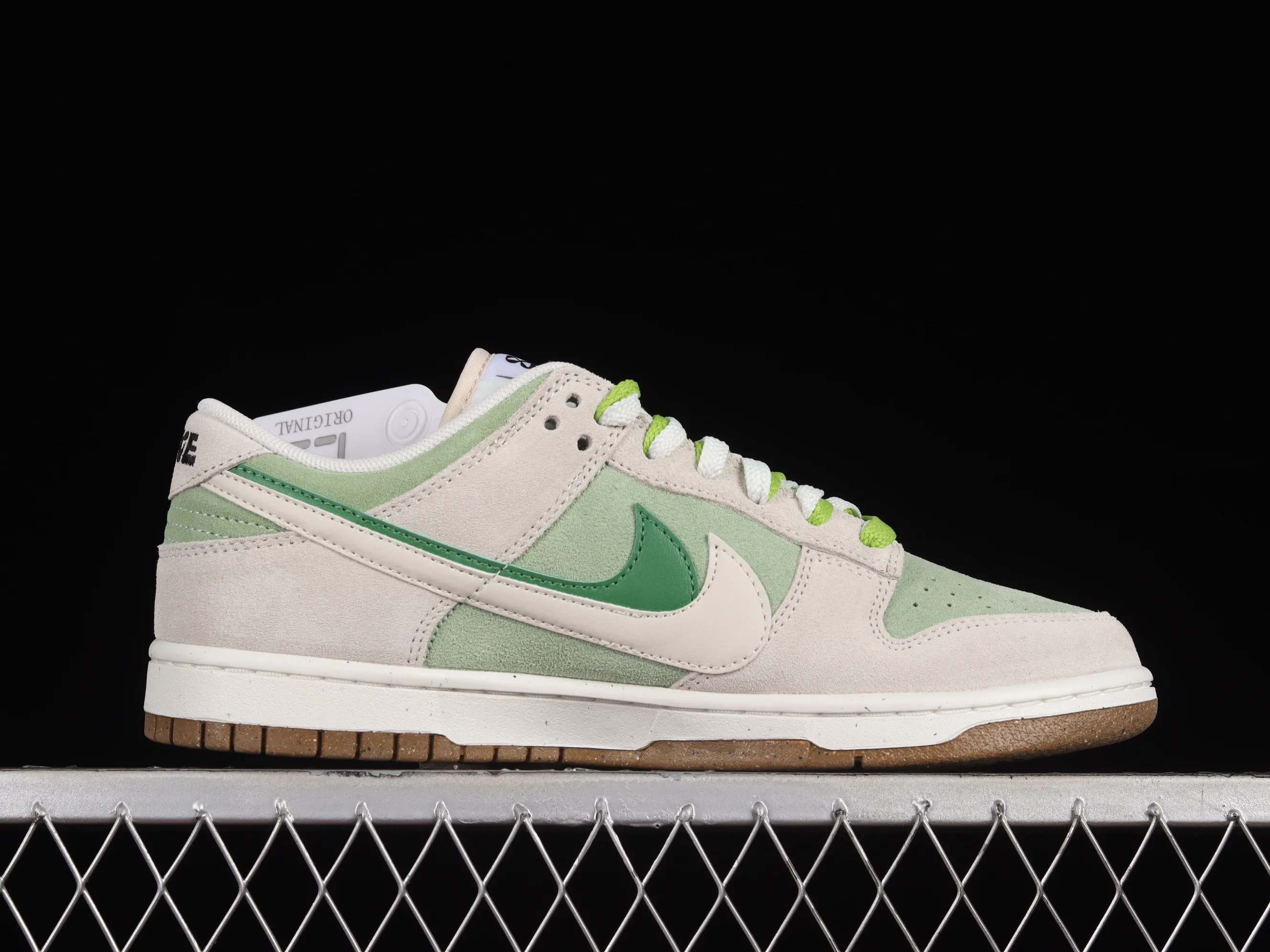 All categories Nk SB Dunk series Nk SB Dunk Low low-top sneakers Nk SB Dunk Low "85" white and green double hook SB low-top sports and leisure sneakers DO9457-116
